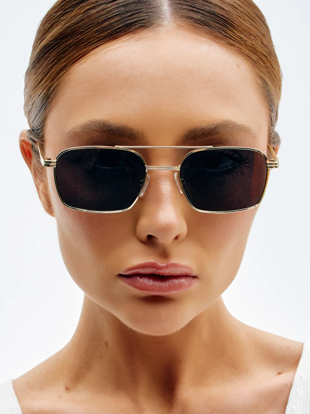 Óculos de Sol Smith Black Gold