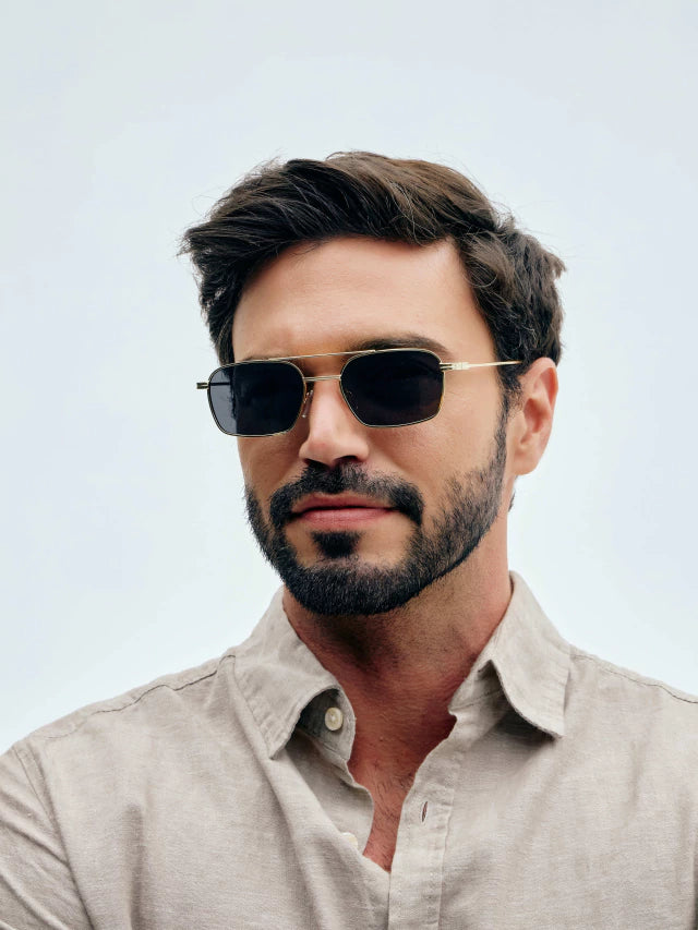 Óculos de Sol Smith Black Gold